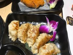 -万岁料理回转寿司(华贸店)