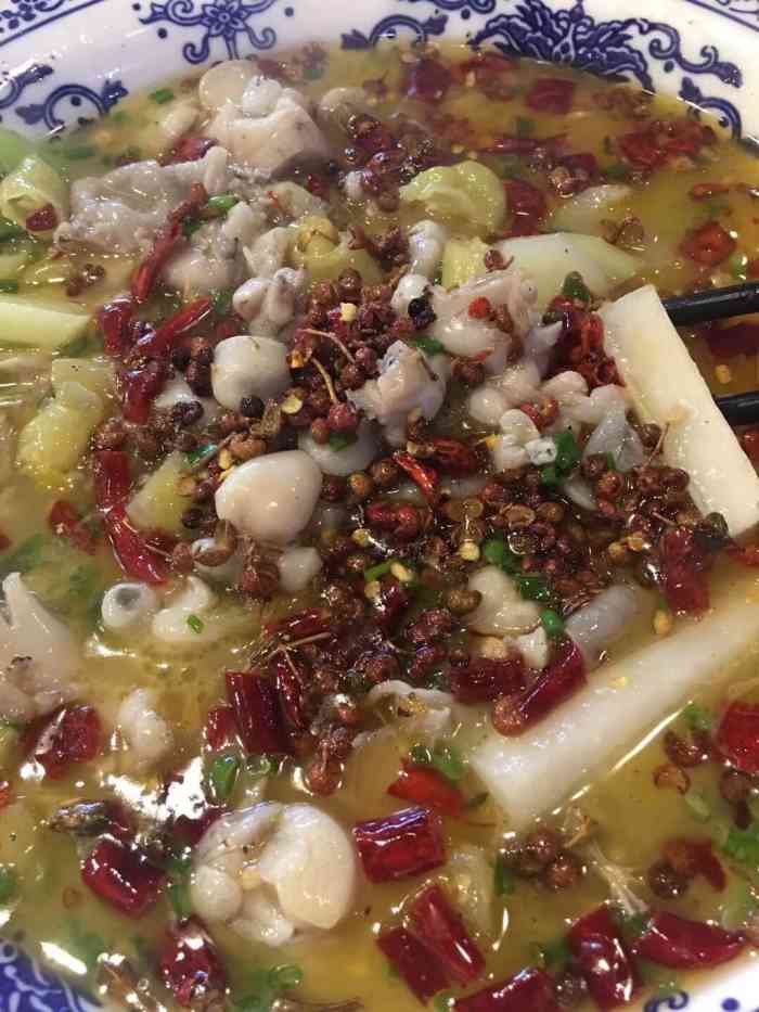 万方圆小龙虾烧烤(红谷凯旋店)-"【我是南昌vip,我有特权】团了一个拌