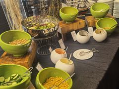自助调料区-鲁能希尔顿酒店-全日制餐厅-自助餐