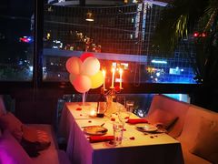-Bo Lounge & BOA Club