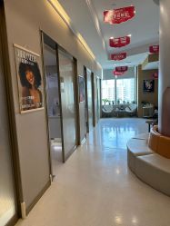 -成都艾特他整形外科医院