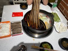 -钢管厂五区小郡肝串串香(蜀都万达店)