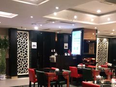 大堂-皇城根·鲁菜济南菜·吊炉烤鸭·炒鸡鱼头(济南旗舰店)