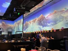 -海底捞火锅智慧餐厅(中骏世界城店)