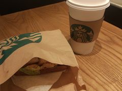 -星巴克(天津滨海国际机场1店)