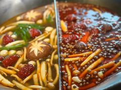 -湊湊火锅·茶憩(南京东路悦荟店)