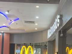 -麦当劳(中二横路店)