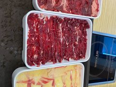 -杨老板·海鲜集市火锅·鲜切牛肉(中防万宝店)