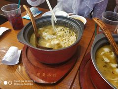 -周鱼小馆石锅酸菜鱼(活力汇店)