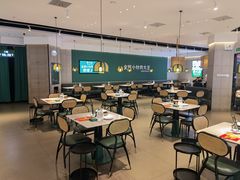 大堂-费大厨辣椒炒肉(黄兴中心广场店)