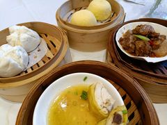 -万龙洲海鲜(大兴绿地缤纷城店)