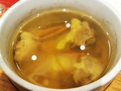 炖鸡汤-箪食巷私房菜馆·鲁菜(玉函路店)