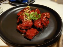 红酒泡沫牛仔粒-荟廷·晶萃(陆家嘴尚悦湾店)