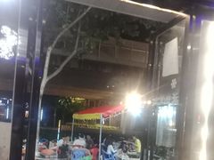 -老街烧烤大排档·地道湖北菜·龙虾馆(汉口火车站店)