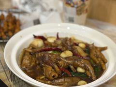 -江城燕子大排档(江汉路步行街店)