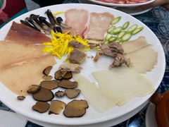 -桥香园过桥米线(国贸店)