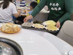 -丹水桥地锅鱼·翘嘴鲌·地方特色全鱼宴(丹江口大坝店)