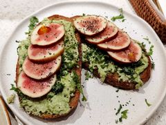 无花果手撕鸡肉tapas-Toris(LuOne凯德晶萃广场店)