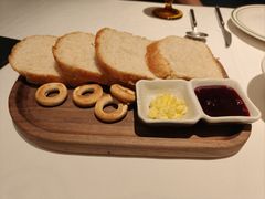 全麦面包蓝莓酱-塔道斯西餐厅(中央大街店)