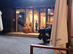 -日进一片海.生腌海鲜火锅.宵夜烧烤(三里屯总店)