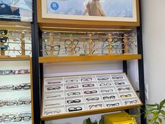 -沪睛眼镜蔡司官方授权店(金桥佳林路店)