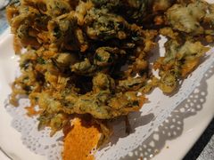 炸花椒芽儿-华盛园卷子王农家菜水库鱼