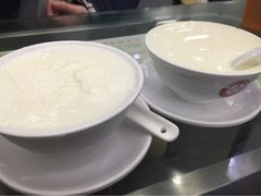 义顺牛奶公司(佐敦店)-义顺牛奶公司(庇利金街店)