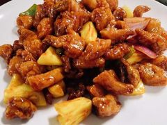 经典菠萝咕噜肉-广州天河合景福朋喜来登酒店 · 聚味轩中餐厅