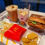 听得到声音的清脆美味🍔😋