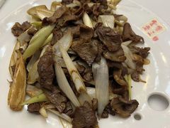 麻爷葱爆羊肉-金家老三饭庄(常营店)