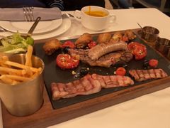 -火车头法国西餐厅