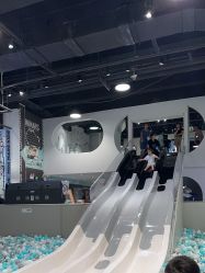 -MINI MARS KIDS CLUB亲子家庭中心(长宁天山店)