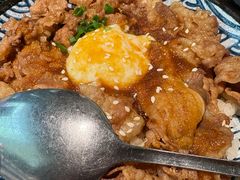 石锅温泉蛋牛肉饭-沼津港精致料理·寿喜烧·烧鸟(青浦宝龙广场日料榜单店)