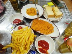 -兴华里茶记(禅城同济首店)