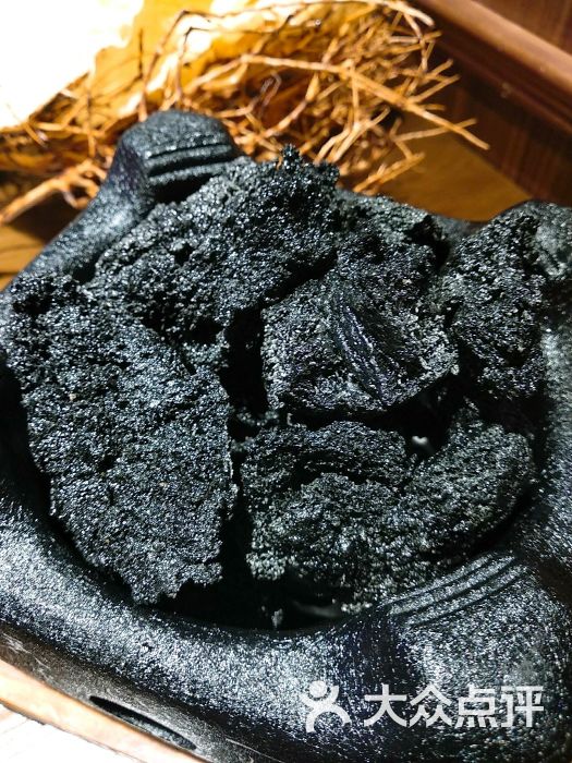 【进年会】一家会让人变"笨"的笨店