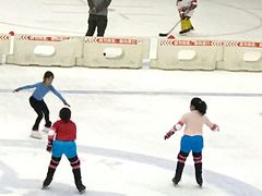 -全明星滑冰俱乐部(万象城店)