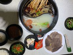 -钢管厂歆瑞源油卤串串香(春熙路太古里店)