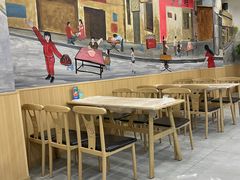 大堂-江城燕子大排档(江汉路步行街店)