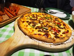 -哟吼艺术餐厅·亲子·生日宴