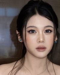 -明天见·化妆造型工作室