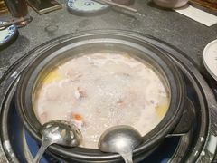 -大匠工房古船木艺术餐厅·猪肚鸡专门店(长白仙岛店)