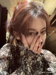 -花岐款式专研健康美甲沙龙