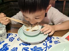 -川流不息·地道川菜·小龙虾(新松江路店)