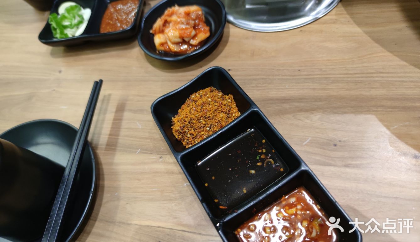 我在牛夫人吃烤肉，太好吃了太好吃了