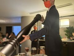 -海派悦庭·海胆烧麦·新融合菜(凯德广场店)