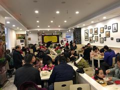 大堂-百年尹氏汤包(湖南路狮子桥店)