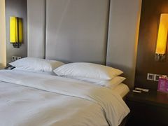 -昆明中心皇冠假日酒店