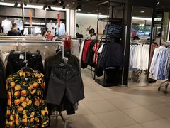 -H&M(鹏欣水游城店)