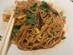 -闻见中国海南菜(K11店)