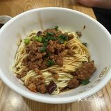 新场古镇日月伴